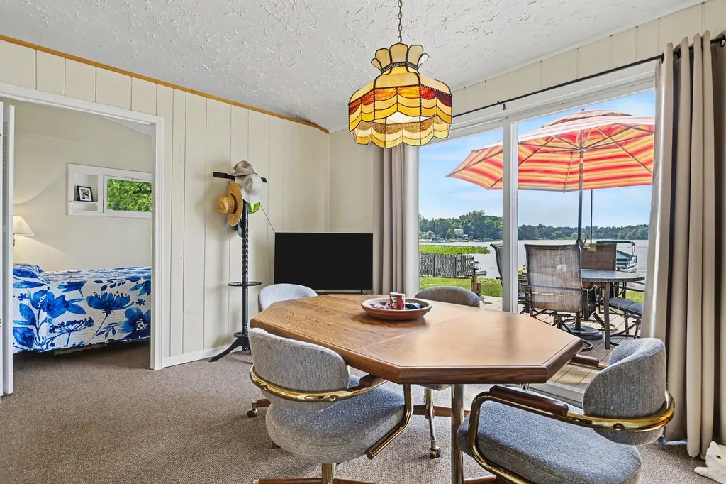 68695 Lake Court Edwardsburg Village MI 49112
