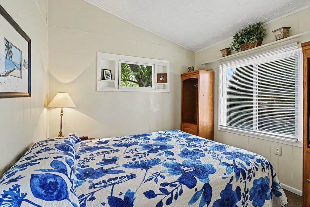 68695 Lake Court Edwardsburg Village MI 49112