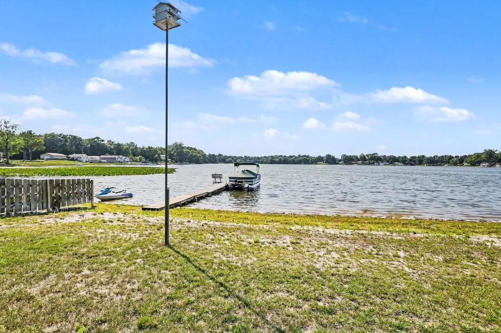 68695 Lake Court Edwardsburg Village MI 49112