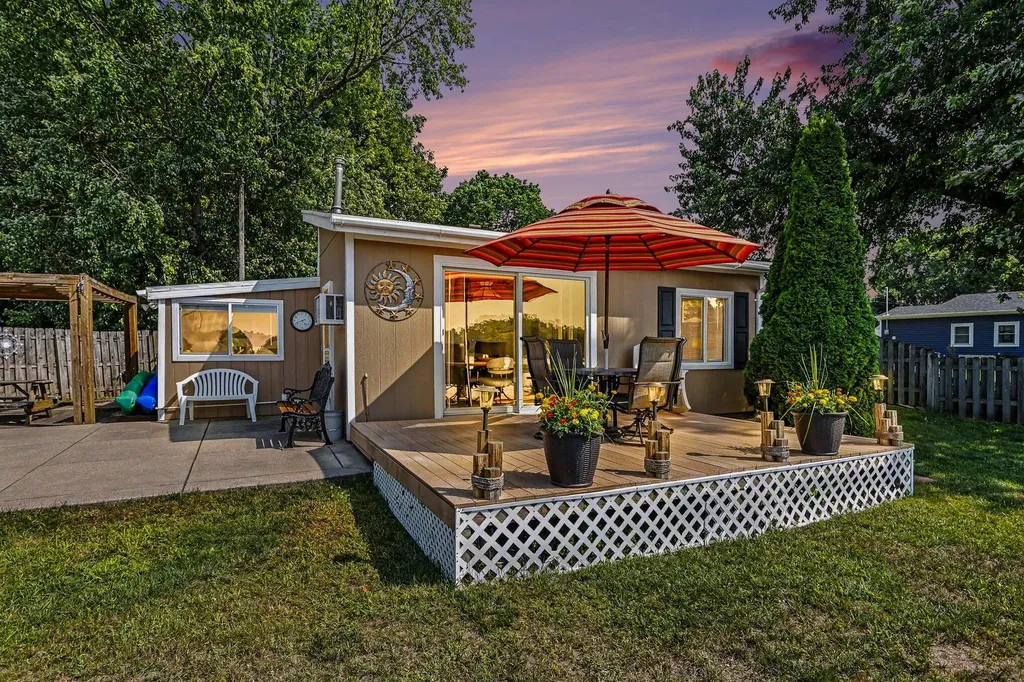 68695 Lake Court Edwardsburg Village MI 49112