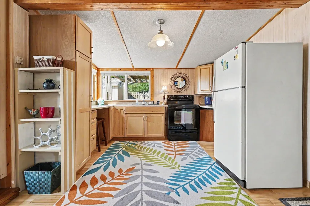 68695 Lake Court Edwardsburg Village MI 49112