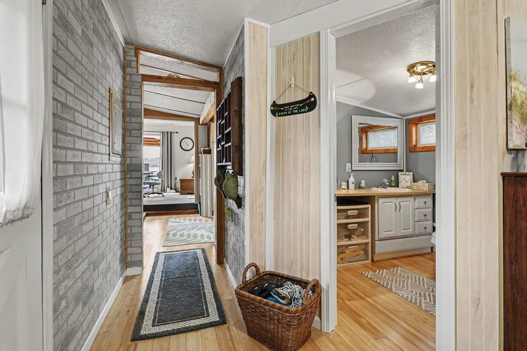 68695 Lake Court Edwardsburg Village MI 49112
