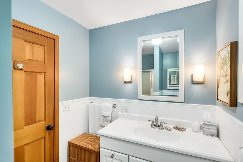 5515 Kaiser Road Chikaming Township MI 49125