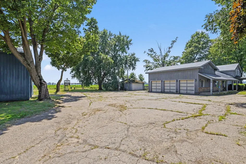 59379 Territorial Road Keeler Township MI 49045