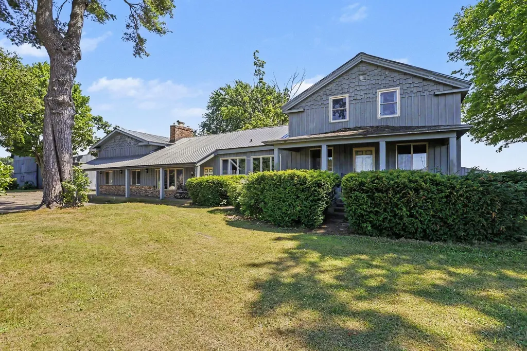59379 Territorial Road Keeler Township MI 49045