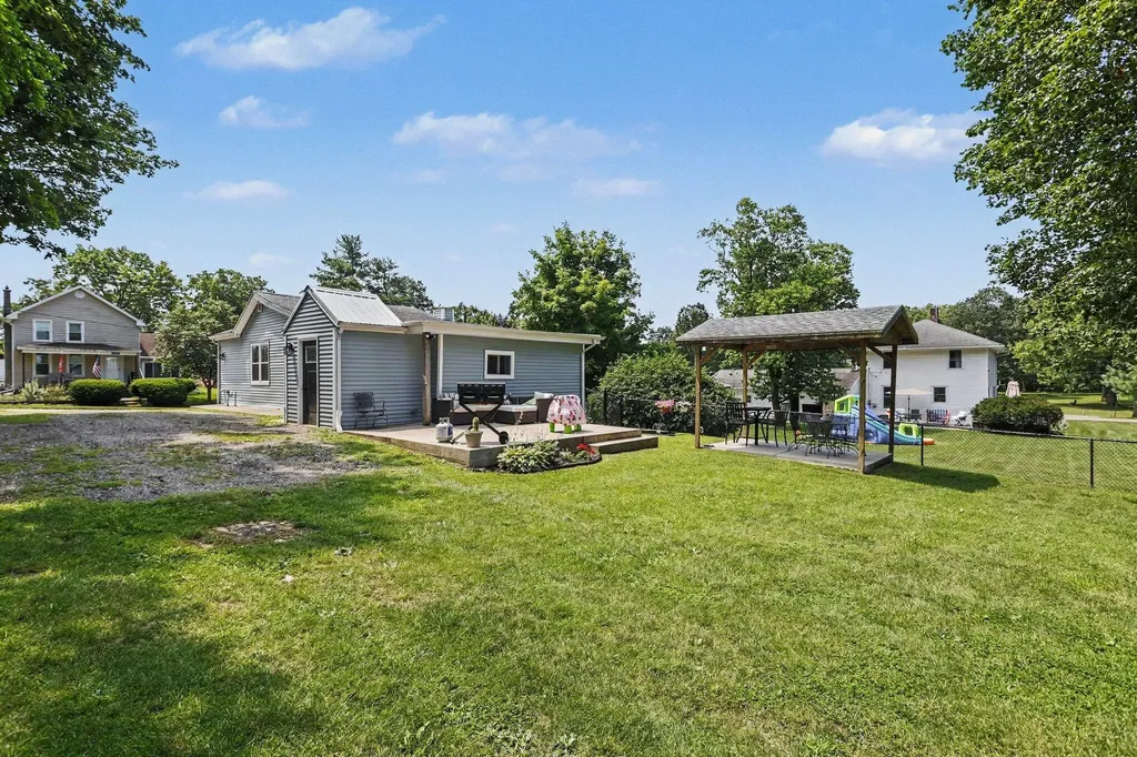 26830 Hamilton Street Edwardsburg Village MI 49112