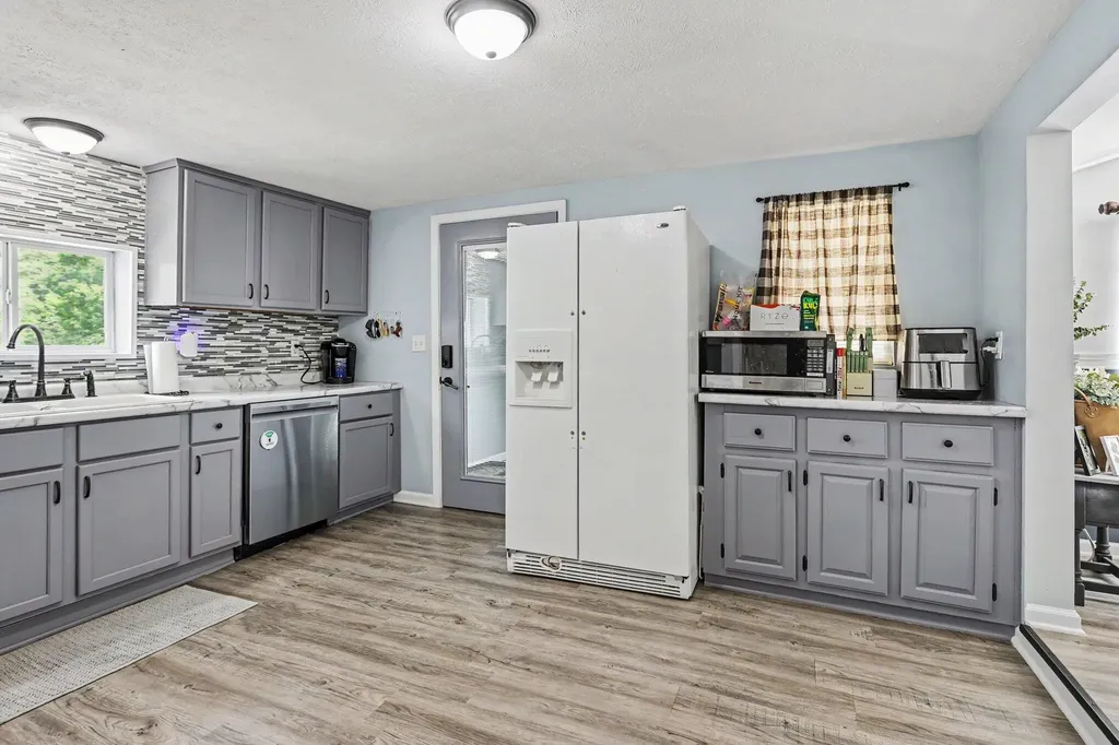26830 Hamilton Street Edwardsburg Village MI 49112