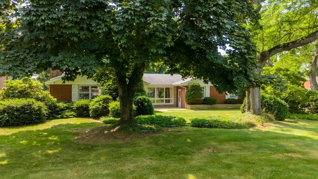 1625 Park Drive Benton Charter Township MI 49022