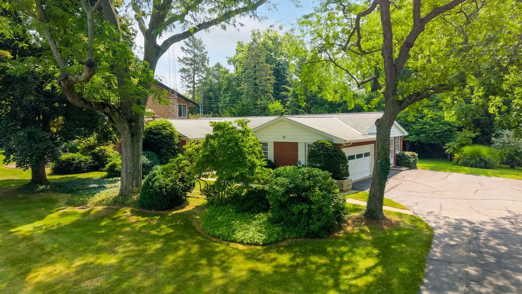 1625 Park Drive Benton Charter Township MI 49022