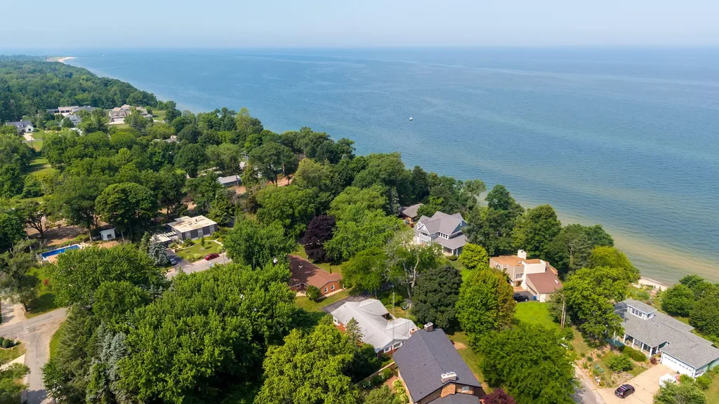 1625 Park Drive Benton Charter Township MI 49022