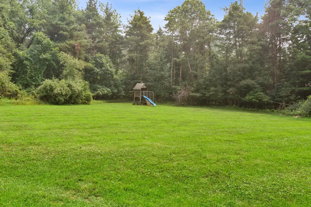 14147 Wildwood Lane Chikaming Township MI 49115