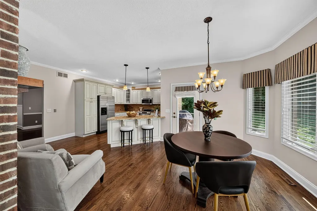 33141 Glen Eagle Court Milton Township MI 49120