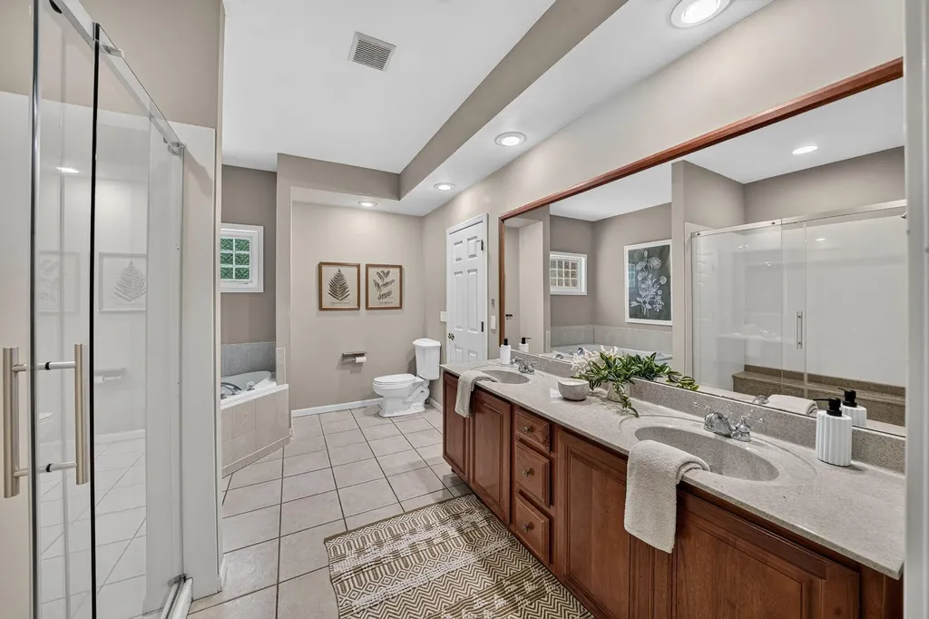 33141 Glen Eagle Court Milton Township MI 49120