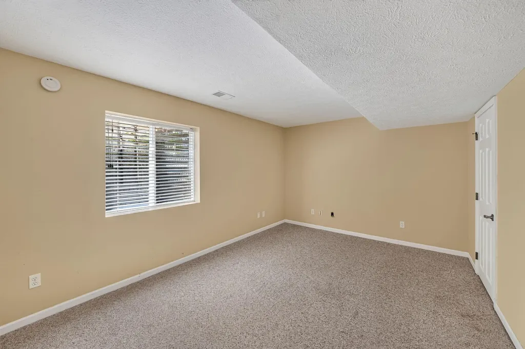 33141 Glen Eagle Court Milton Township MI 49120