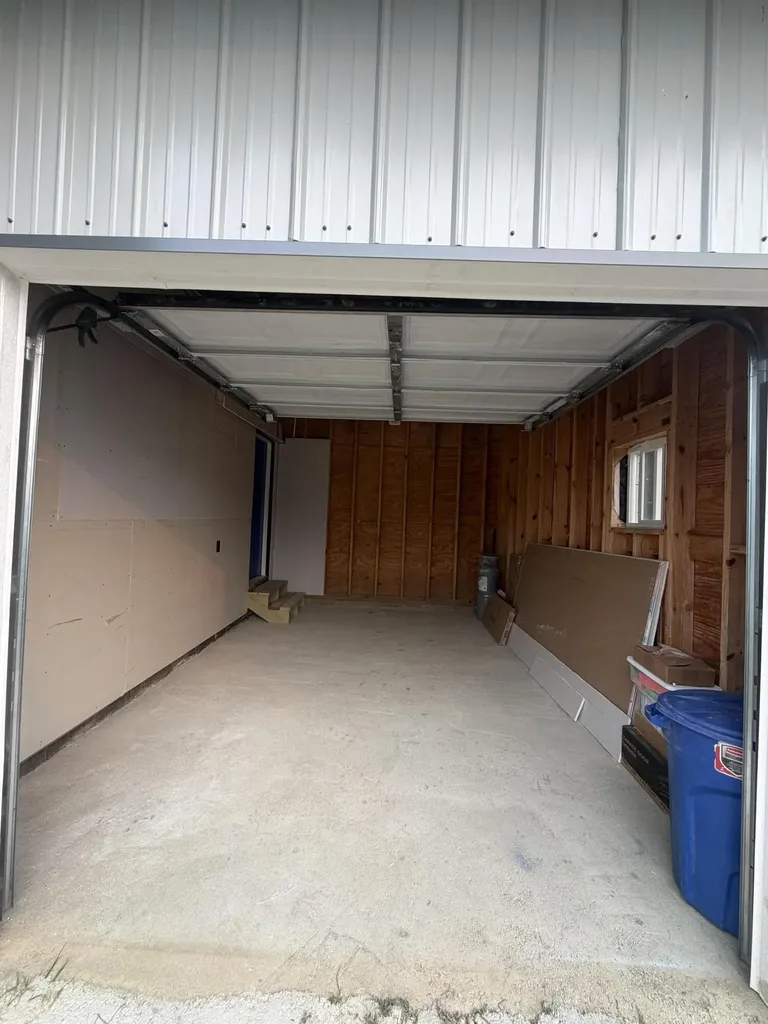 576 Pipestone Street Benton Harbor City MI 49022