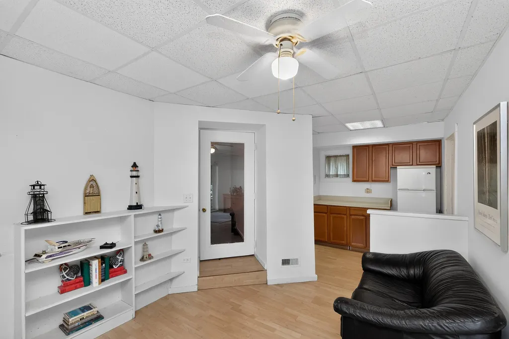 15657 Lakeview Drive Buchanan Township MI 49107