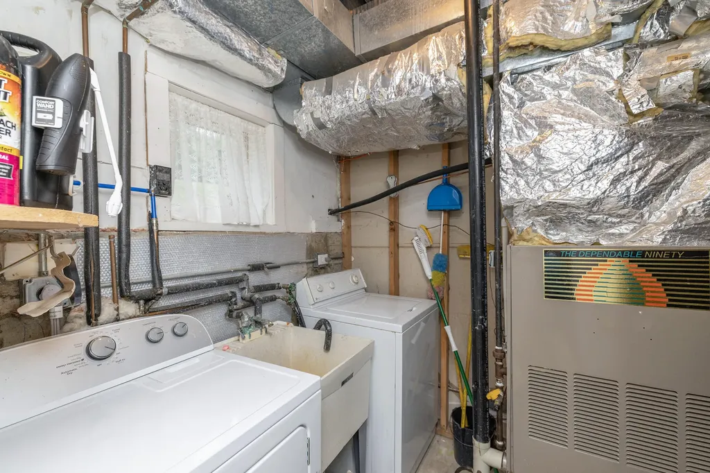 15657 Lakeview Drive Buchanan Township MI 49107