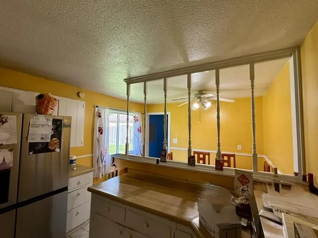 2431 Lawrence Drive Benton Charter Township MI 49022