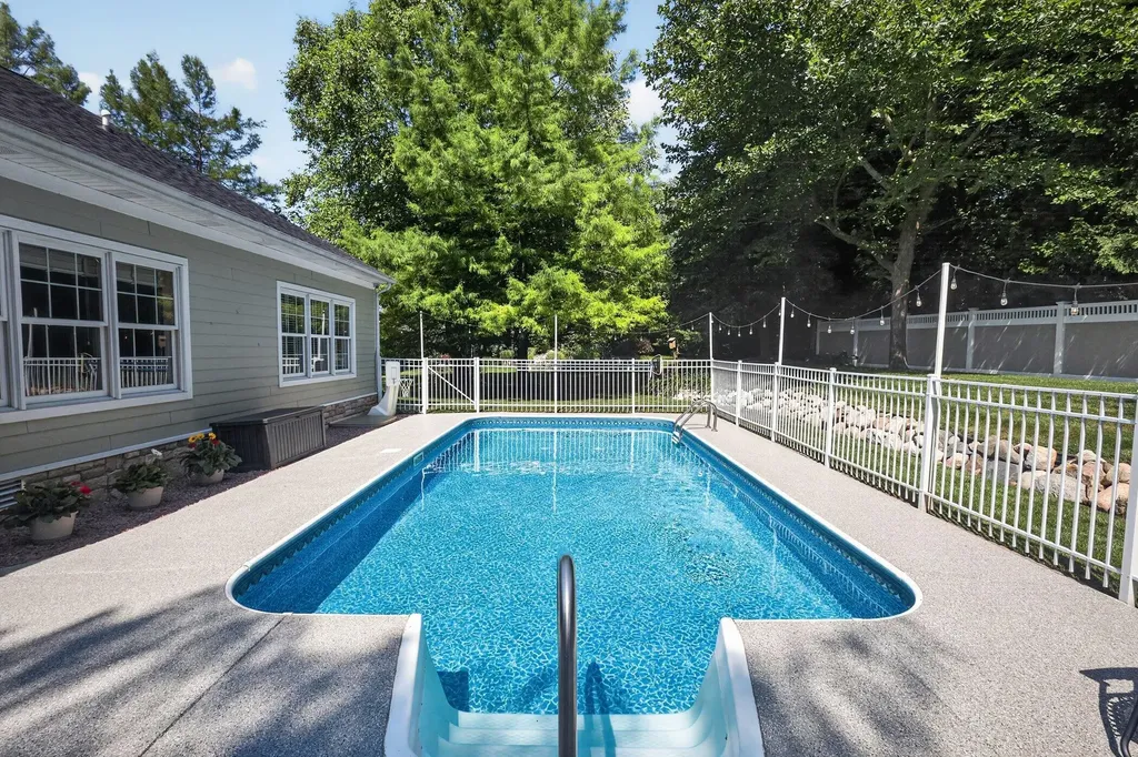 15 Longmeadow Lane Niles Township MI 49120