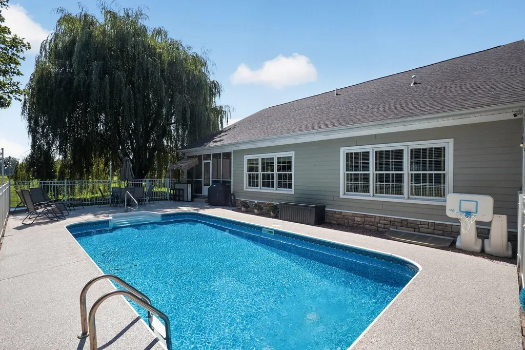 15 Longmeadow Lane Niles Township MI 49120
