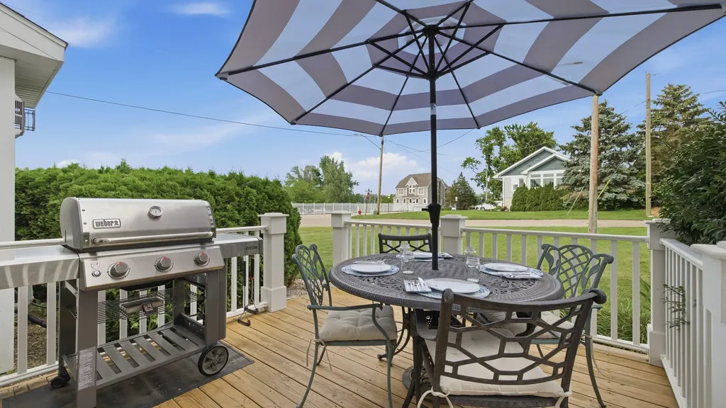 119 E Water Street New Buffalo City MI 49117