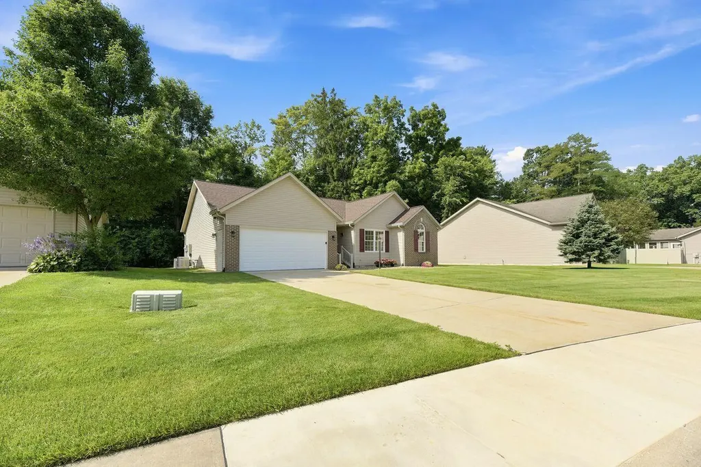 330 Carefree Court Niles City MI 49120