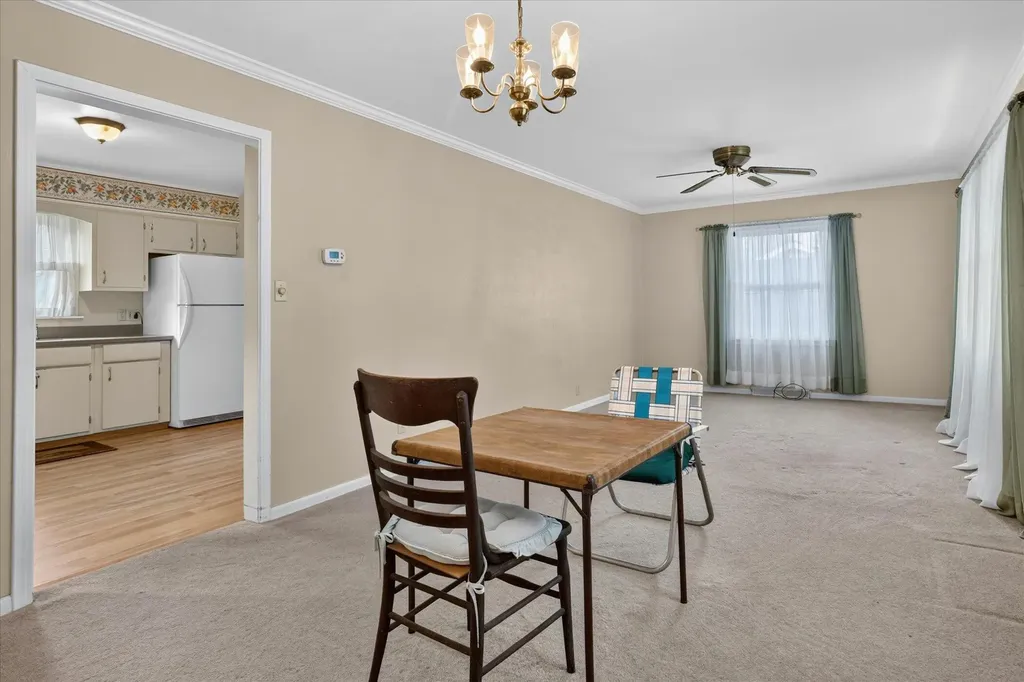 1446 Eagle Street Niles City MI 49120