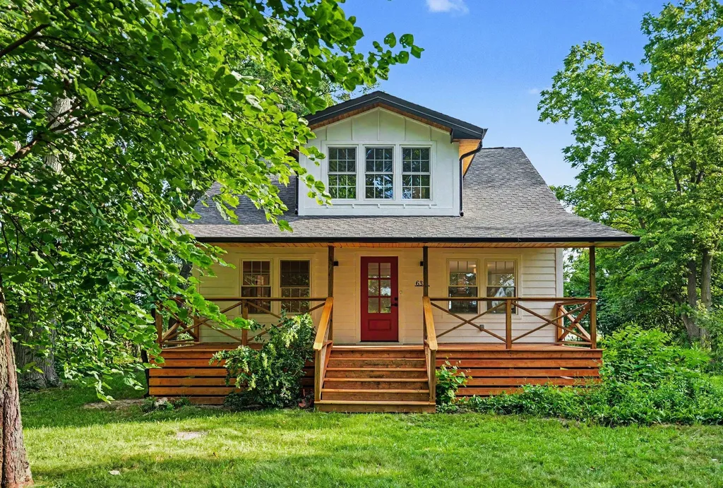 6351 Harbert Road Chikaming Township MI 49125