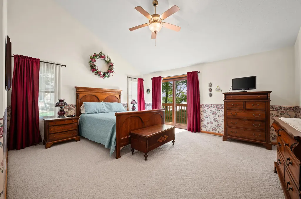 9895 Lakeview Drive Oronoko Charter Township MI 49103