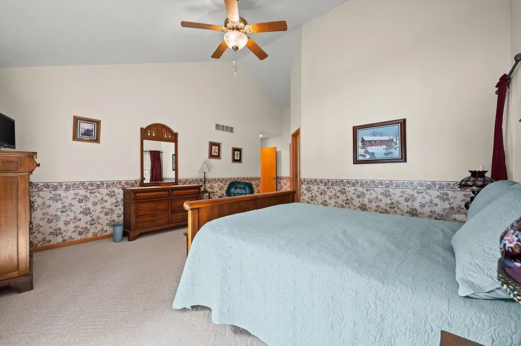 9895 Lakeview Drive Oronoko Charter Township MI 49103