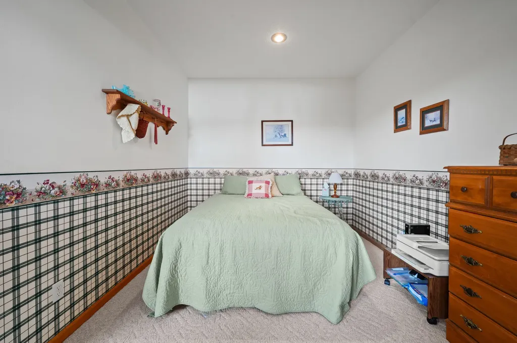 9895 Lakeview Drive Oronoko Charter Township MI 49103
