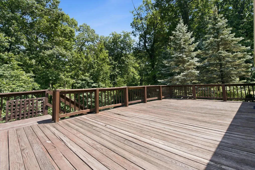 29785 Blue Star Highway Covert Township MI 49043