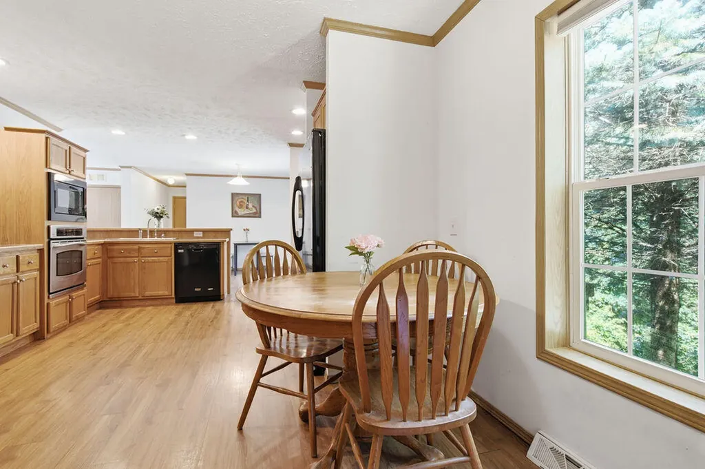 29785 Blue Star Highway Covert Township MI 49043