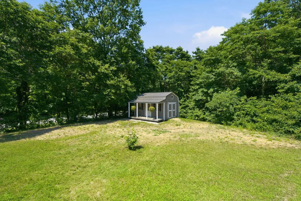 29785 Blue Star Highway Covert Township MI 49043