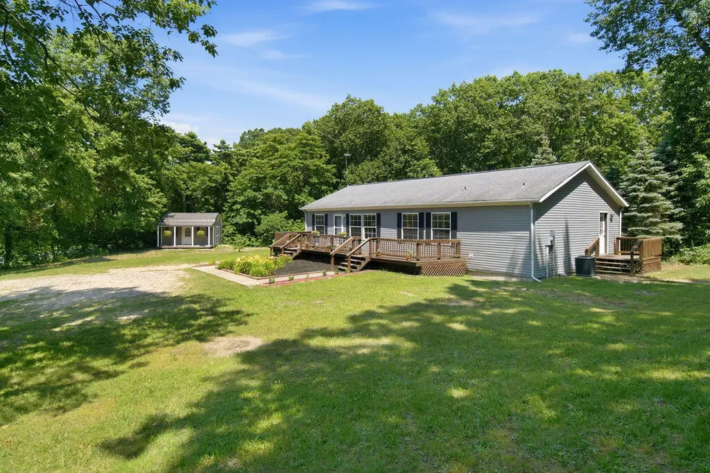 29785 Blue Star Highway Covert Township MI 49043