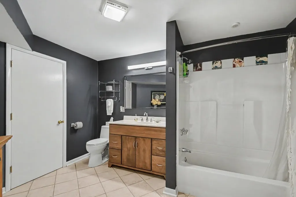 5924 Dunham Lane Lincoln Charter Township MI 49127