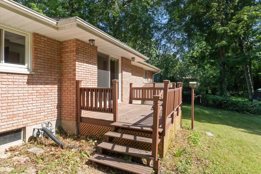 8696 Maplewood Drive Oronoko Charter Township MI 49103