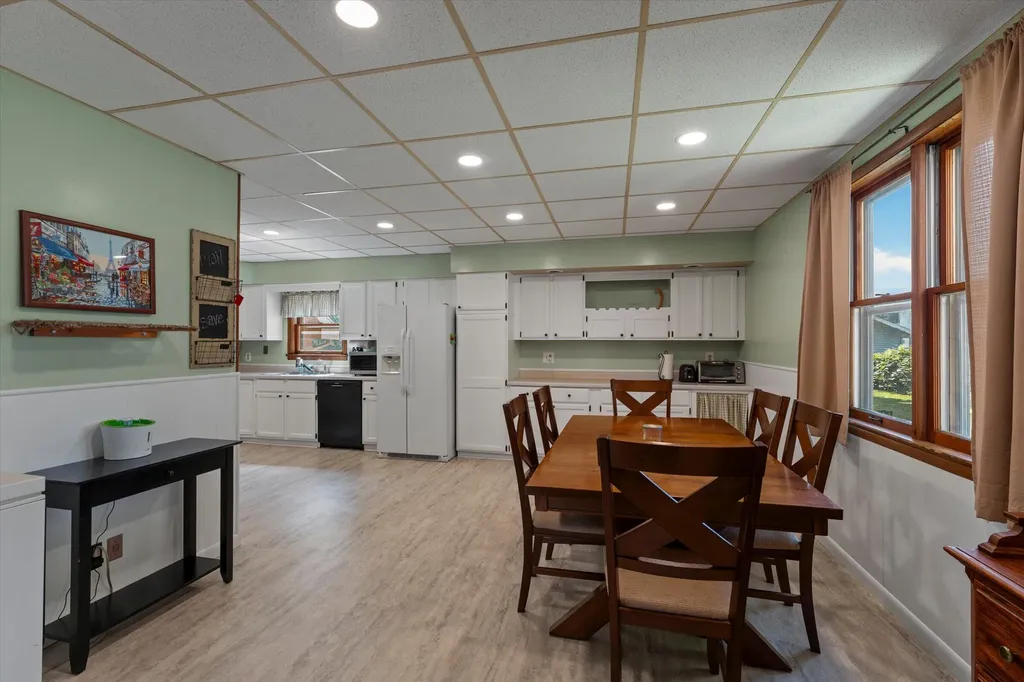 110 S East Street Cassopolis Village MI 49031