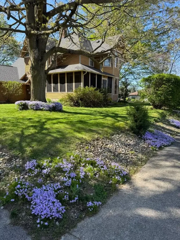110 S East Street Cassopolis Village MI 49031
