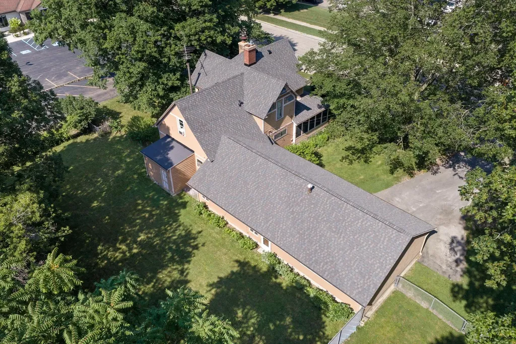 110 S East Street Cassopolis Village MI 49031