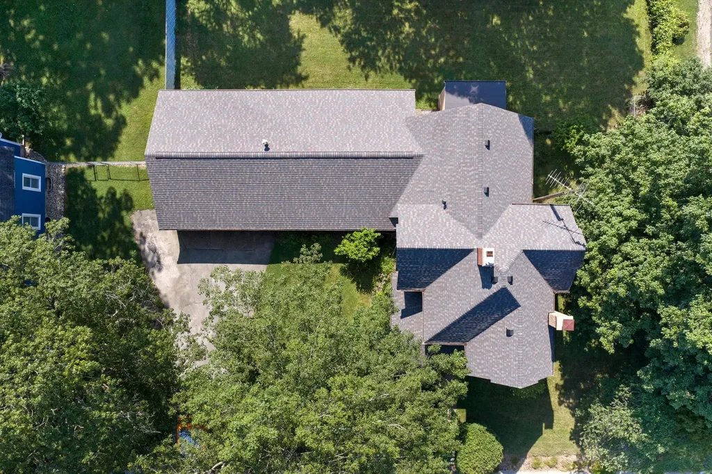 110 S East Street Cassopolis Village MI 49031