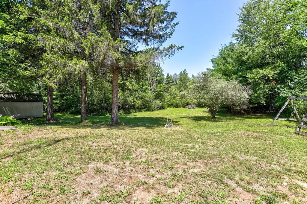 73028 26th Avenue Covert Township MI 49090