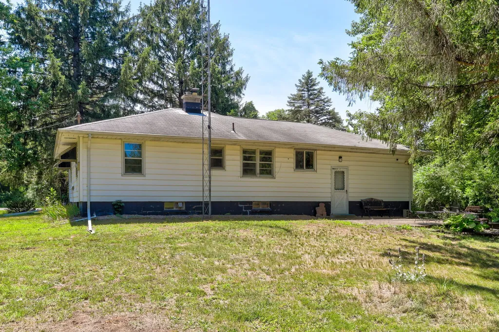 73028 26th Avenue Covert Township MI 49090