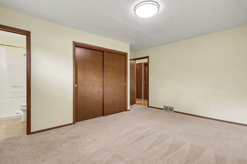 2436 Fountain Lane Lincoln Charter Township MI 49127