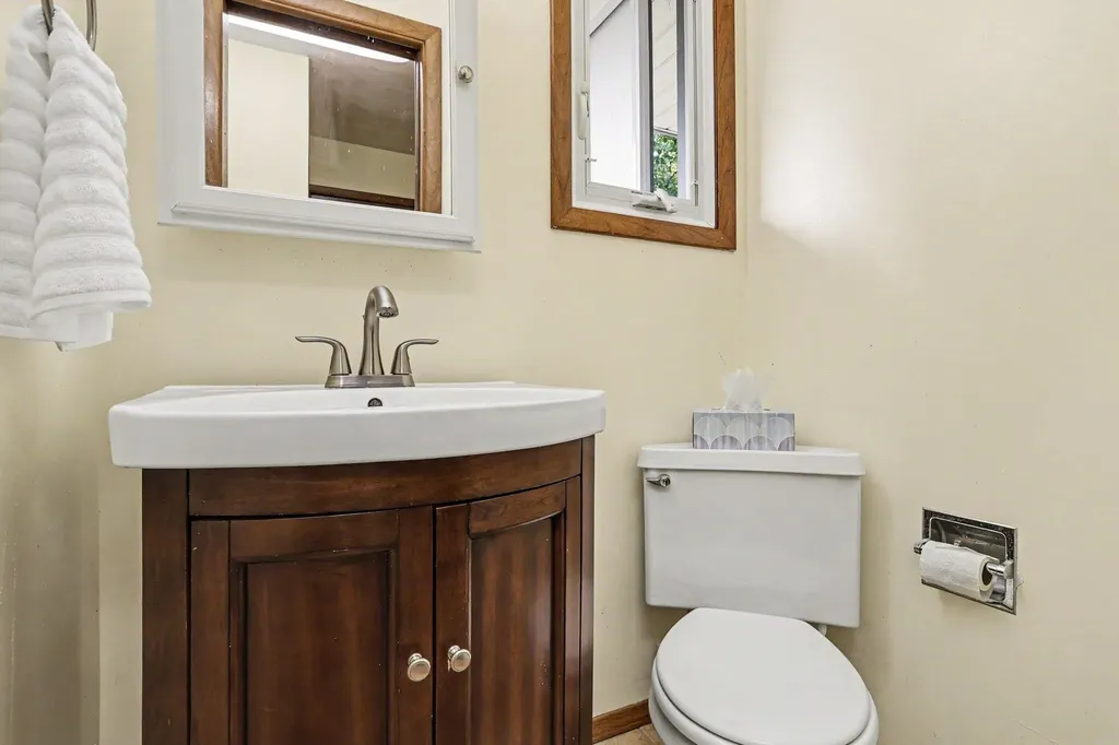 2436 Fountain Lane Lincoln Charter Township MI 49127