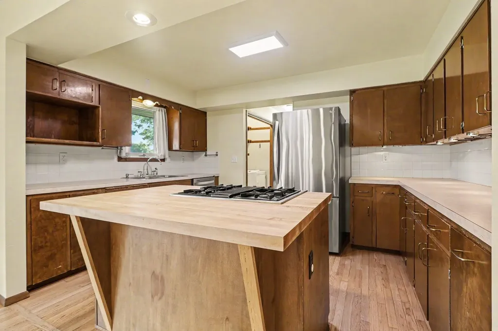 2436 Fountain Lane Lincoln Charter Township MI 49127