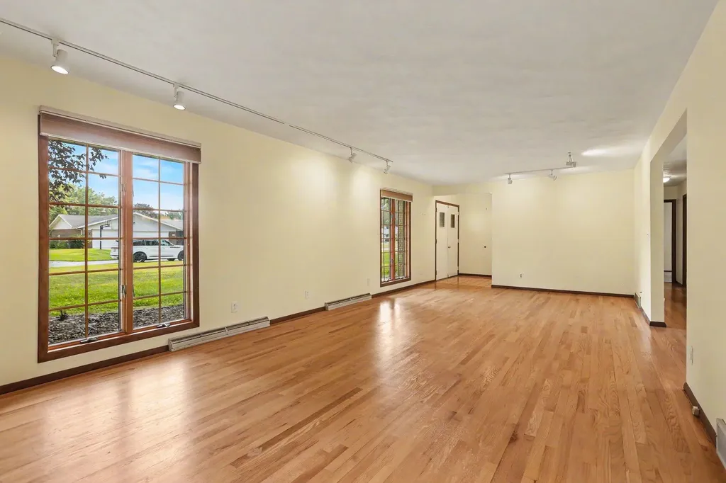 2436 Fountain Lane Lincoln Charter Township MI 49127