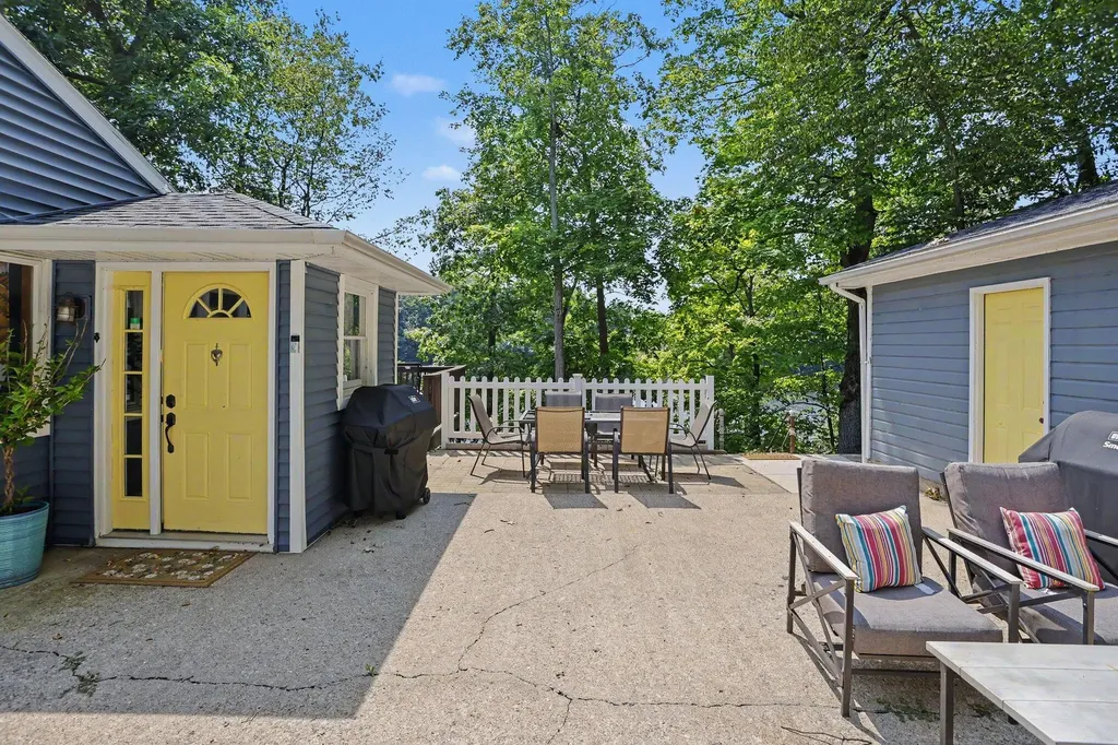 11628 S Lake Chapin Road Berrien Township MI 49103