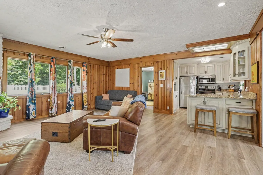 11628 S Lake Chapin Road Berrien Township MI 49103