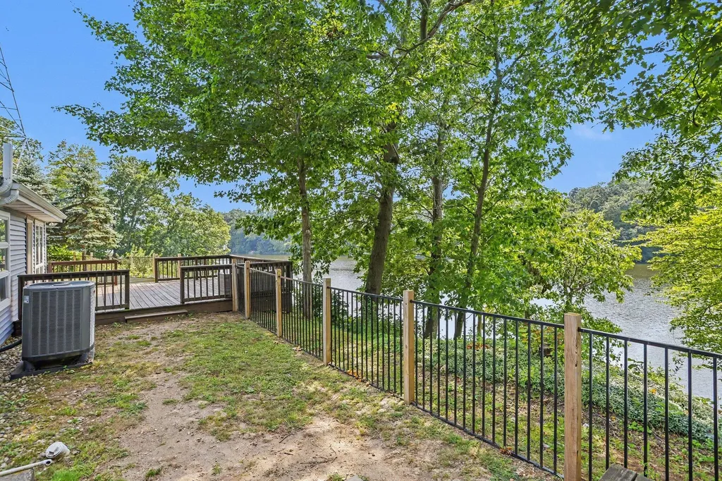 11628 S Lake Chapin Road Berrien Township MI 49103